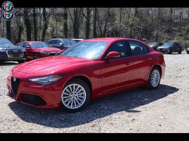 New 2022 Alfa Romeo Giulia