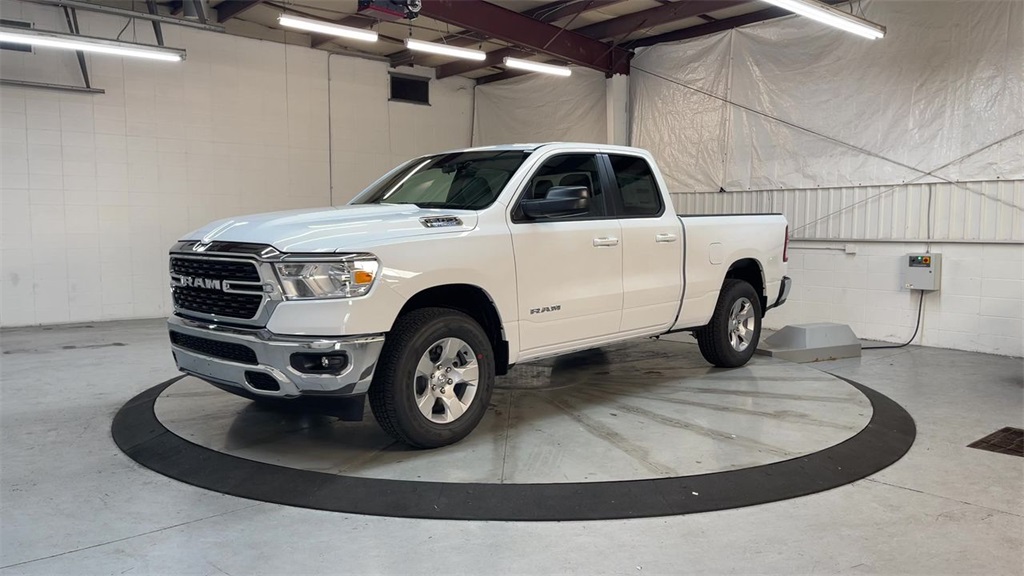 New 2022 Ram 1500 Big Horn/Lone Star 4D Quad Cab in Paris 4201 Dan