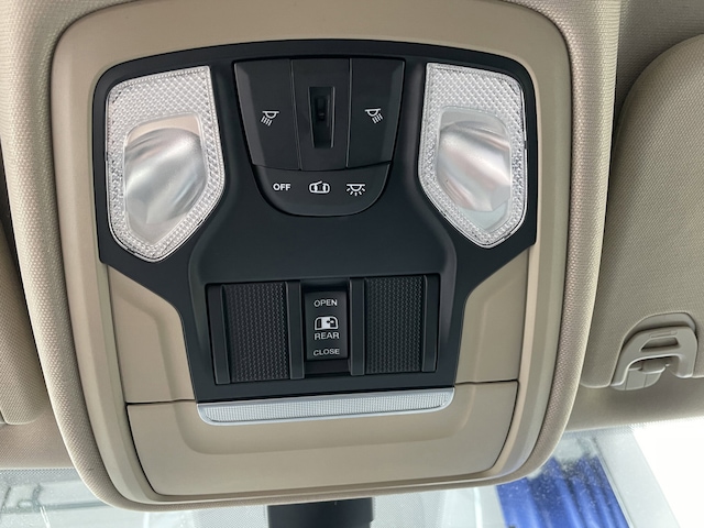 Used 2019 Black Ram Big Horn/Lone Star image 26