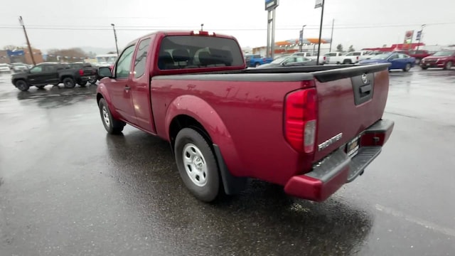 Used 2020 Red Nissan S image 6