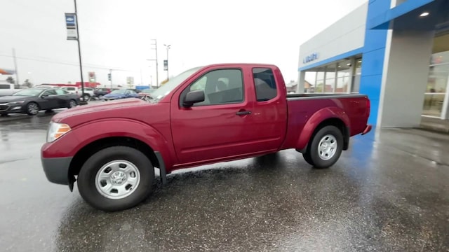 Used 2020 Red Nissan S image 4