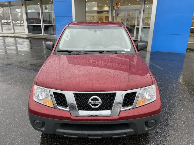 Used 2020 Red Nissan S image 19