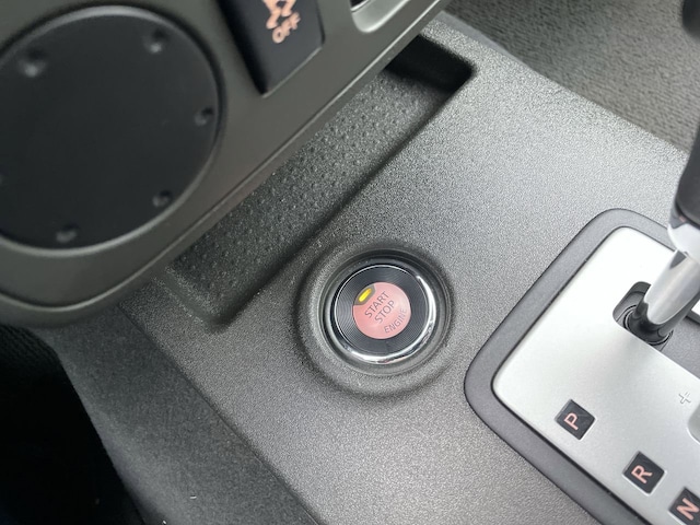 Used 2020 Red Nissan S image 16
