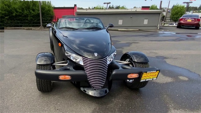 Used 2000 Black Plymouth image 3