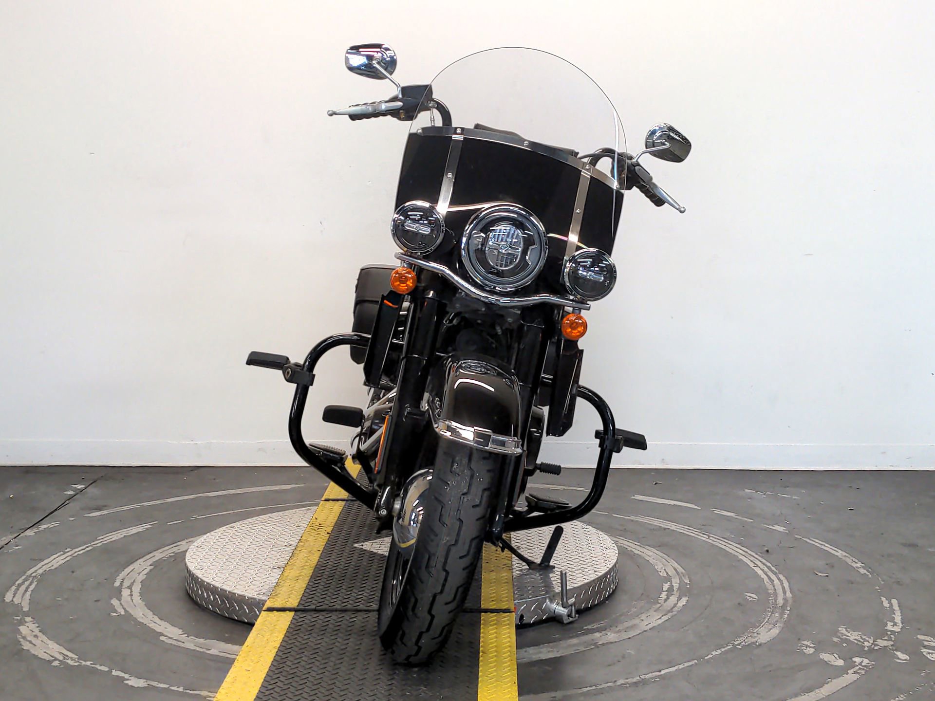 Pre-Owned 2018 Harley-Davidson Heritage Classic FLHC