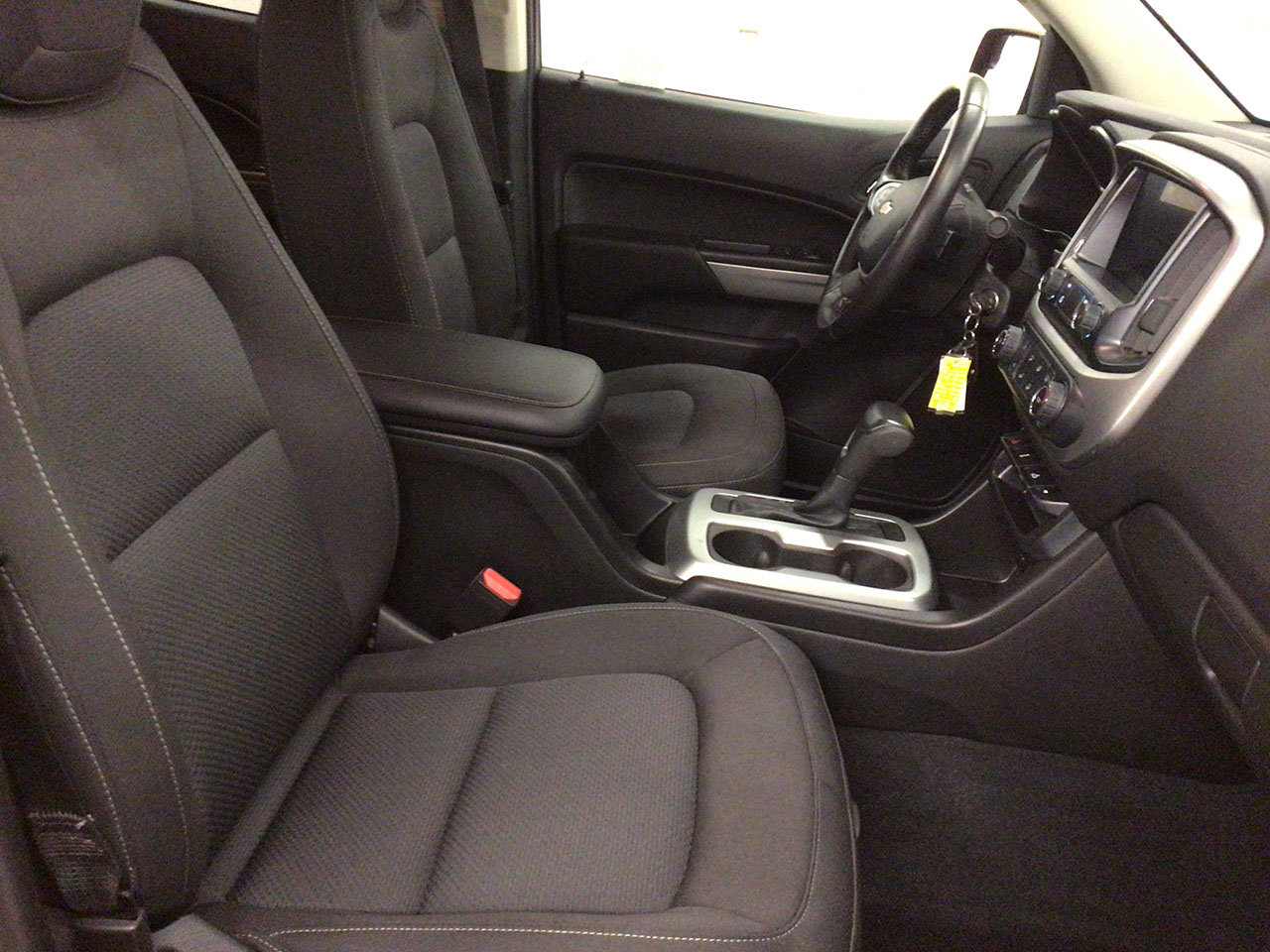 Used 2019 Crush Chevrolet 4WD LT image 23