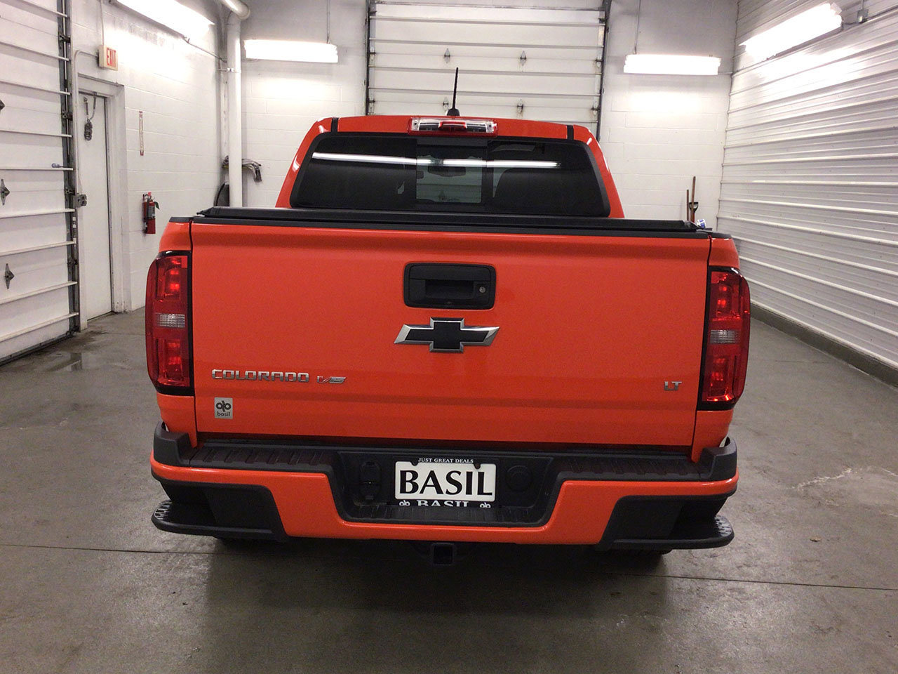 Used 2019 Crush Chevrolet 4WD LT image 12