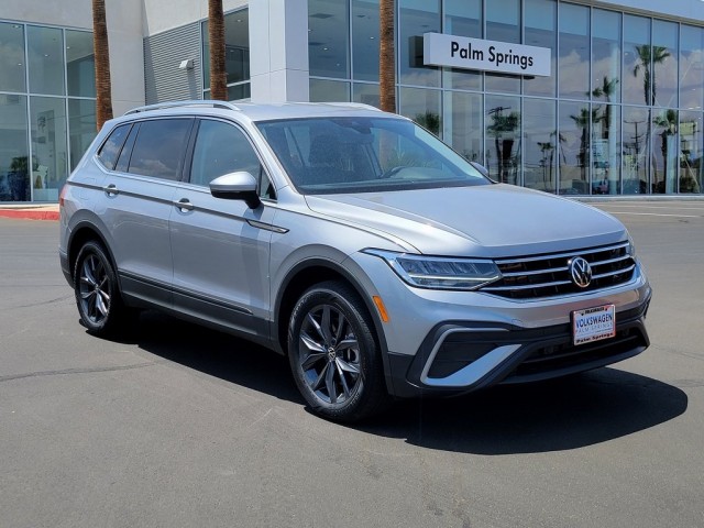 2022 Volkswagen Tiguan 2.0T SE 4D Sport Utility