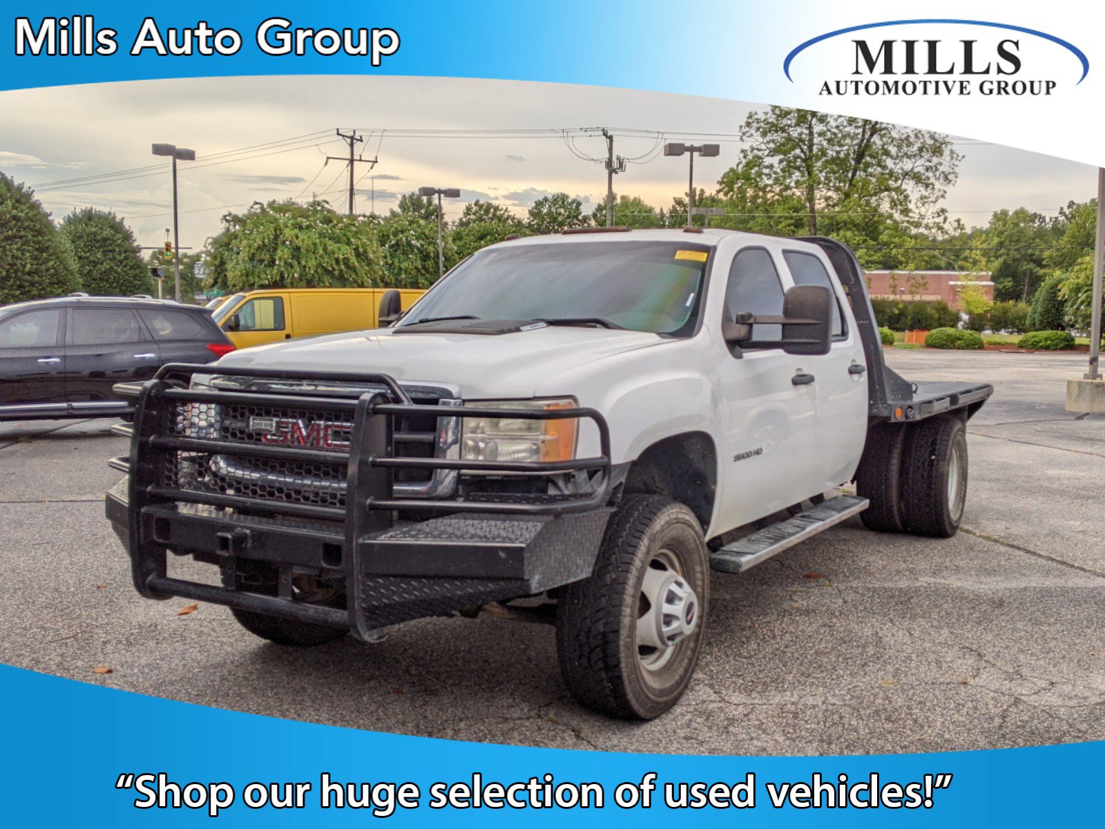 PreOwned 2014 GMC Sierra 3500HD Work Truck Crew Cab ChassisCab in