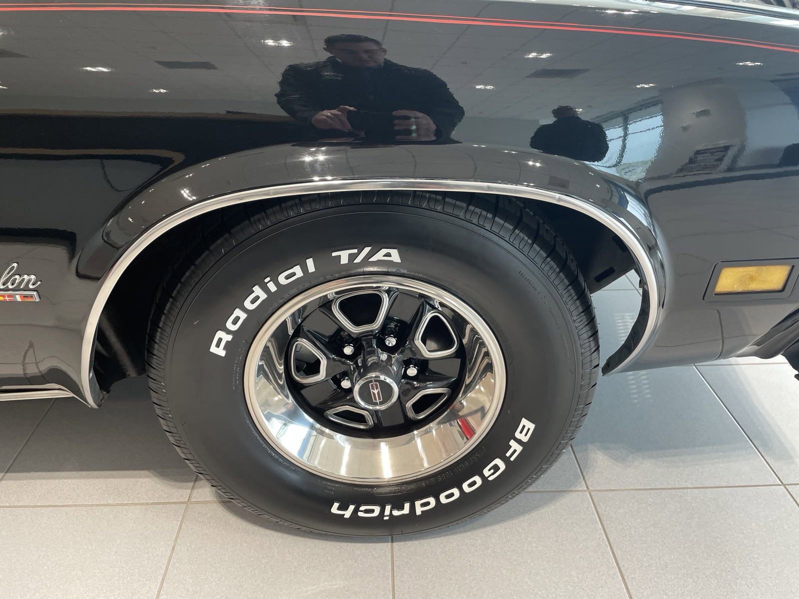 Used 1976 Black Oldsmobile image 8