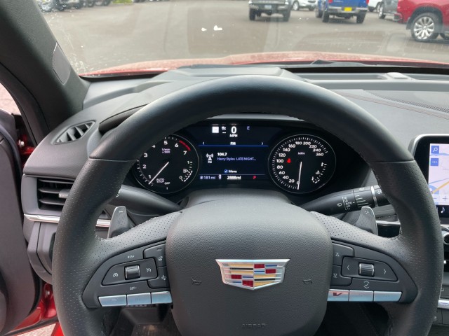 Used 2020 ORANGE Cadillac V-Series image 10