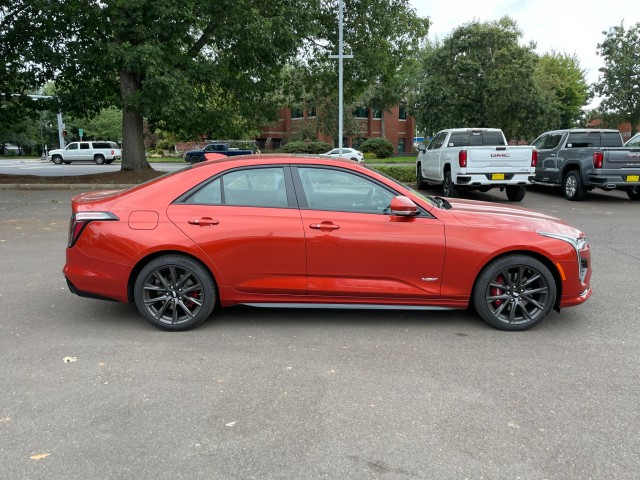 Used 2020 ORANGE Cadillac V-Series image 4