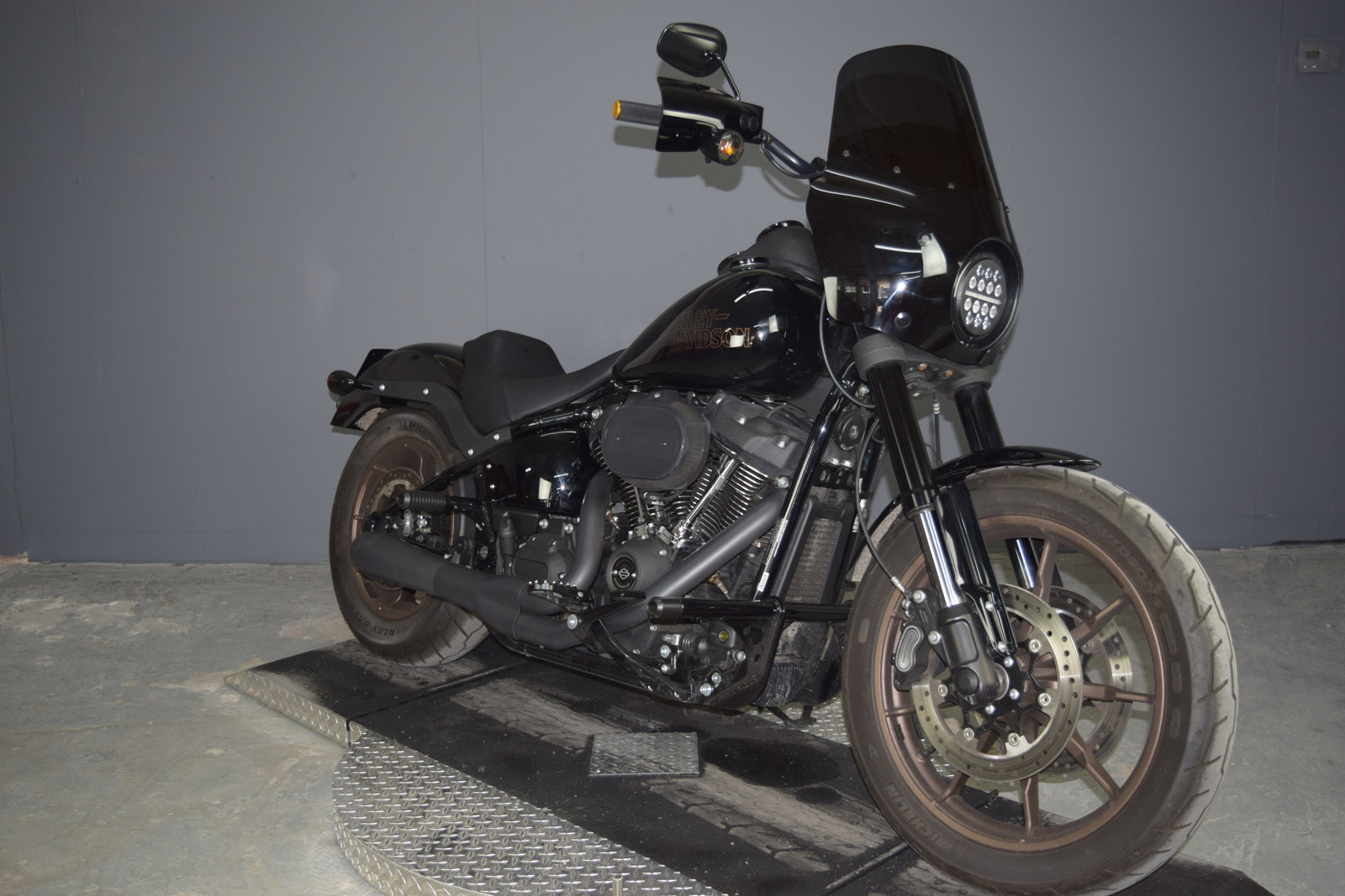 Pre Owned 21 Harley Davidson Softail Low Rider S Fxlrs Softail In Langhorne U Stars And Stripes Harley Davidson