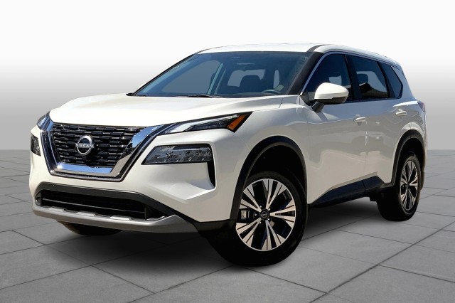 2 lcd monitors in the front of 2018 nissan rogue supplier