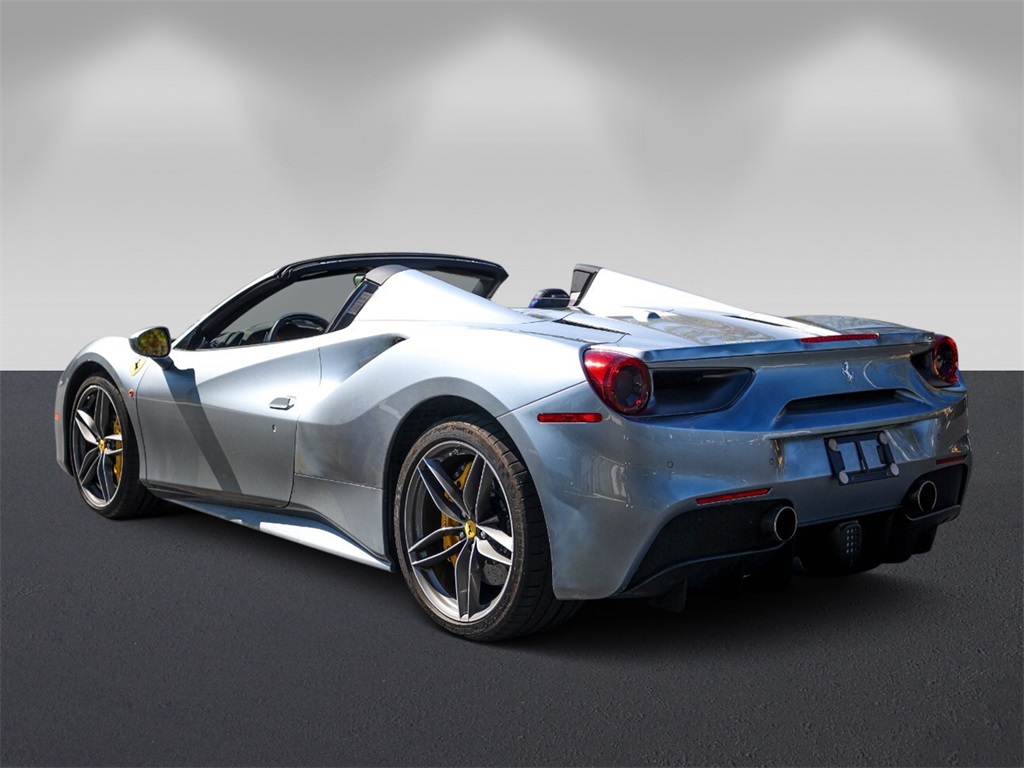 Certified Used 2017 Gray Ferrari Base image 5