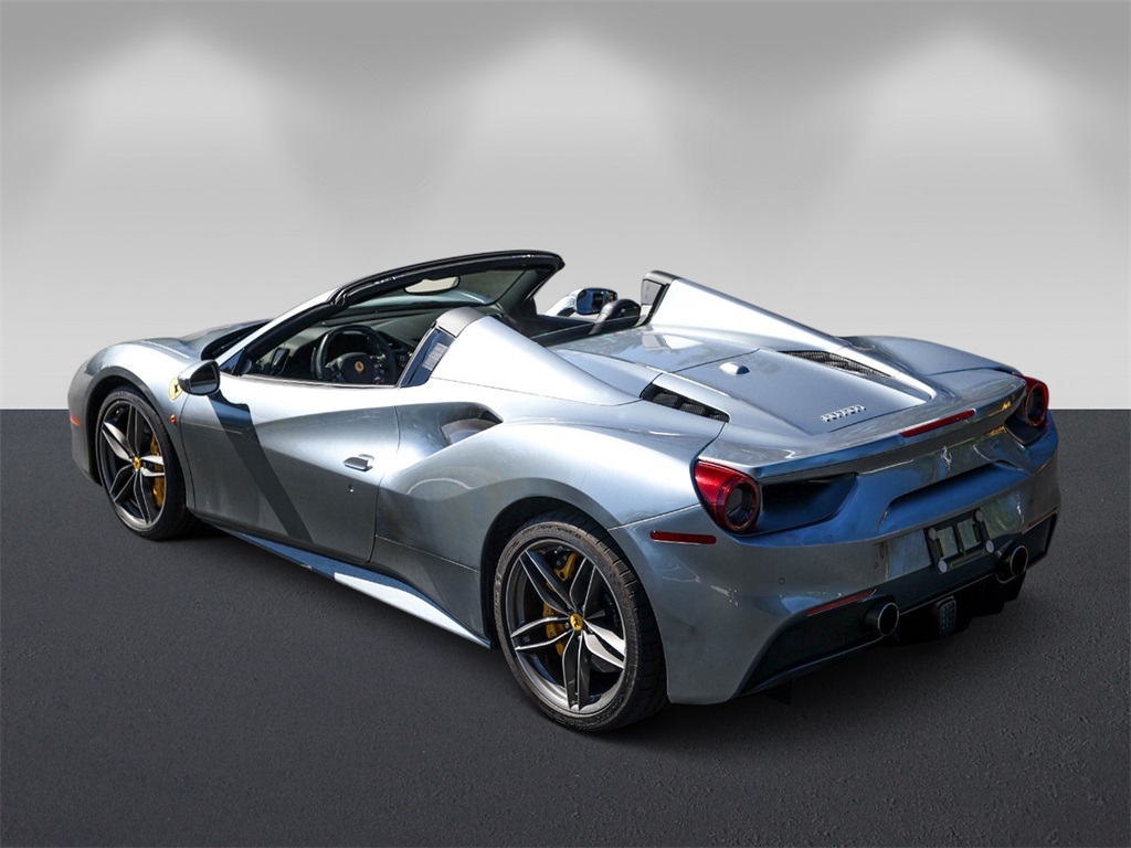 Certified Used 2017 Gray Ferrari Base image 12