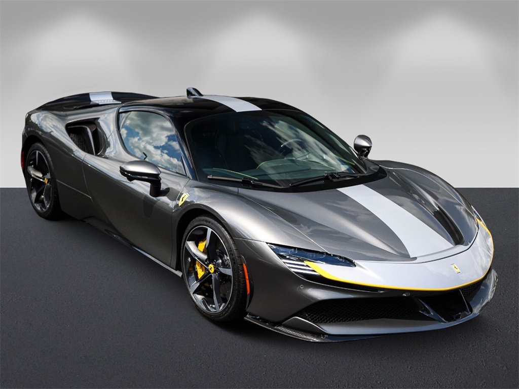 Certified Used 2022 Gray Ferrari Base image 9
