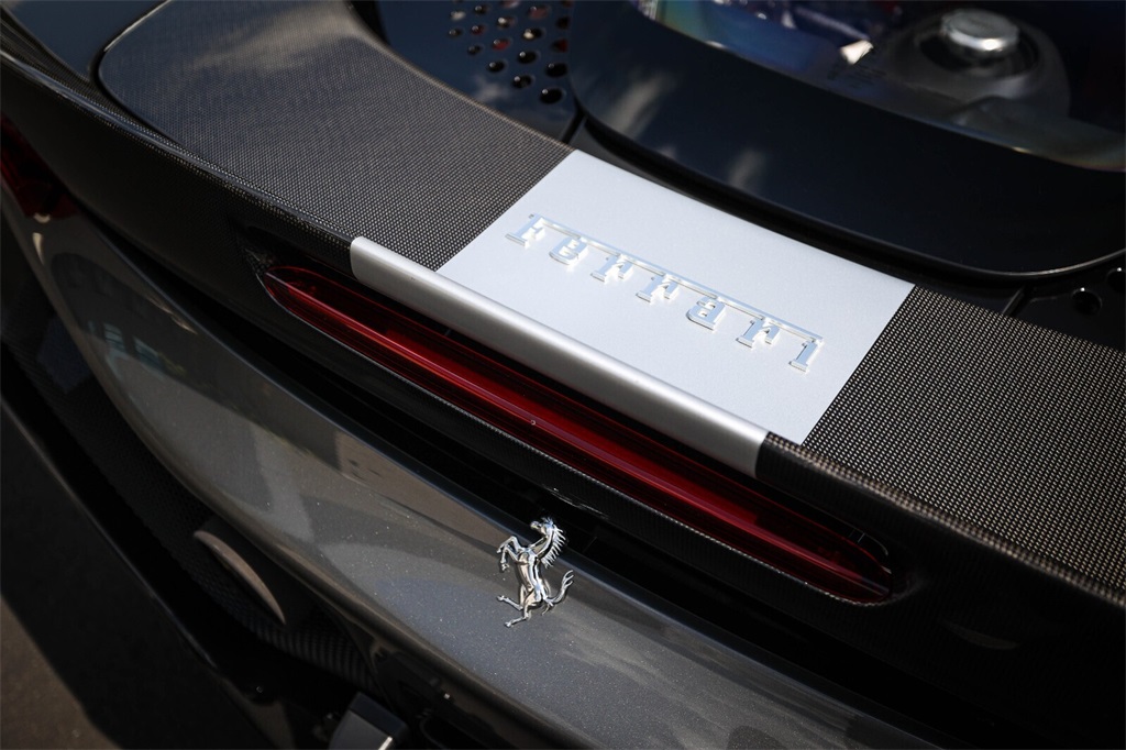 Certified Used 2022 Gray Ferrari Base image 19