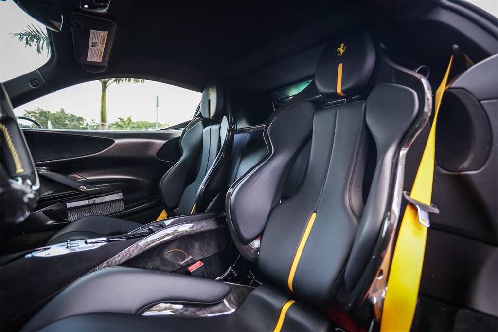 Certified Used 2022 Gray Ferrari Base image 40