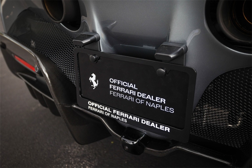 Certified Used 2021 Grigio Titanio Ferrari Base image 18