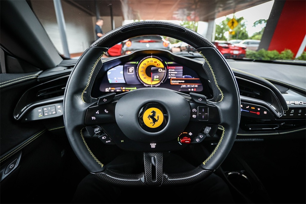 Certified Used 2021 Grigio Titanio Ferrari Base image 19