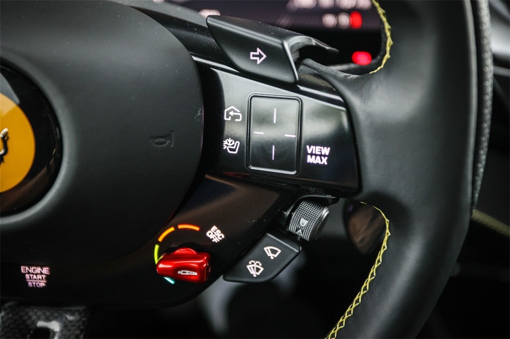 Certified Used 2021 Grigio Titanio Ferrari Base image 21