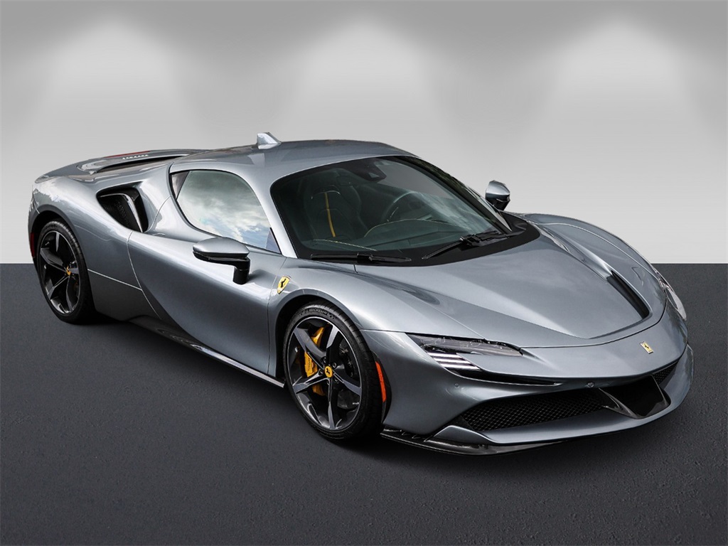 Certified Used 2021 Grigio Titanio Ferrari Base image 9