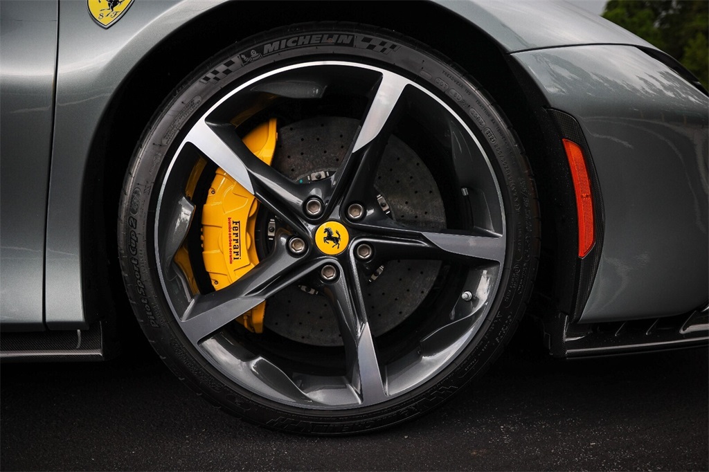 Certified Used 2021 Grigio Titanio Ferrari Base image 14
