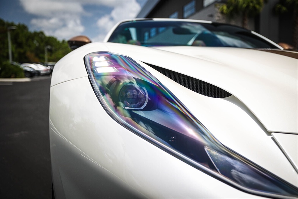 Certified Used 2022 White Ferrari Base image 16