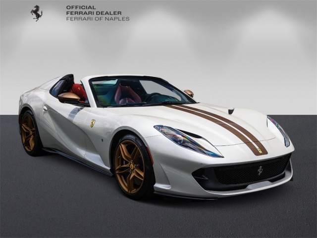 2022 Ferrari 812 GTS Base