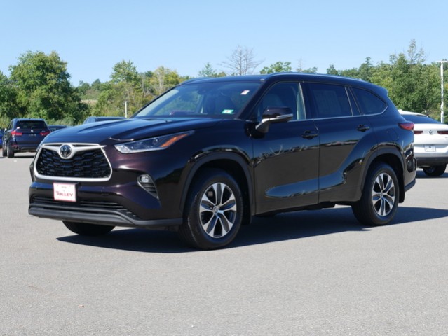 Used 2022 Toyota Highlander for Sale in Boston, MA | Copilot