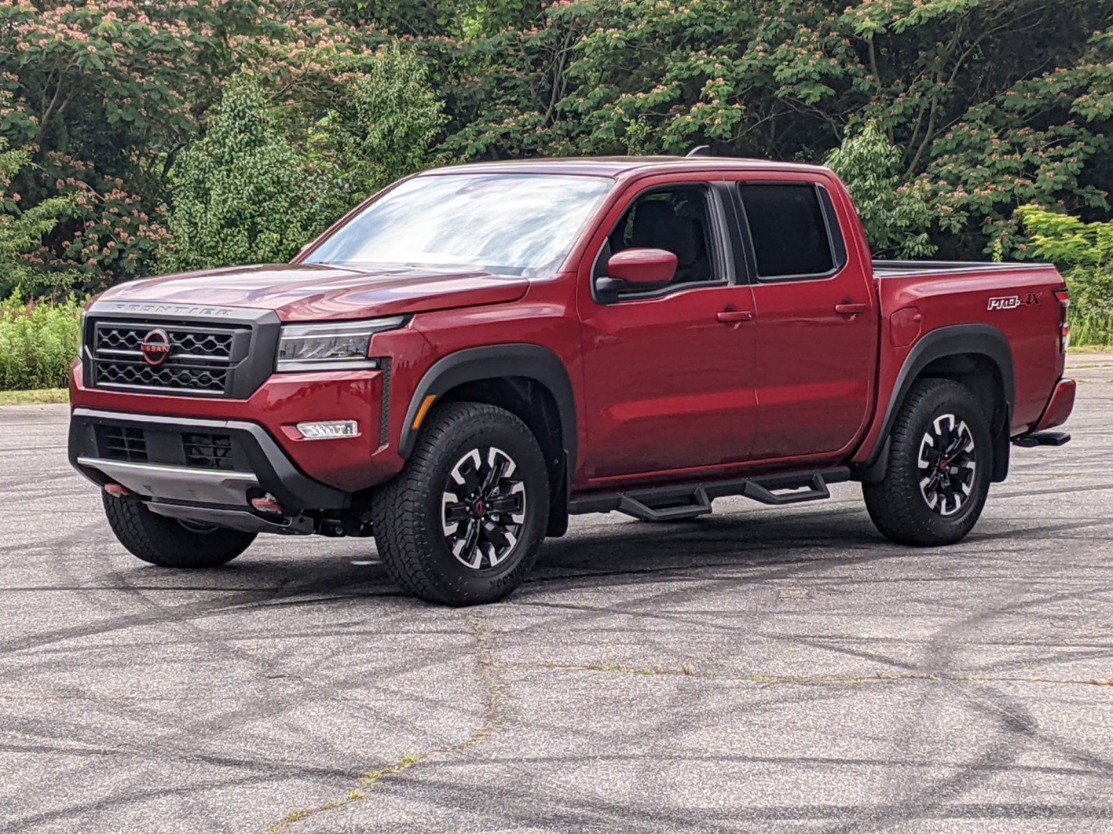 New 2022 Nissan Frontier Crew Cab PRO4X® Trucks in Hickory 2N2841