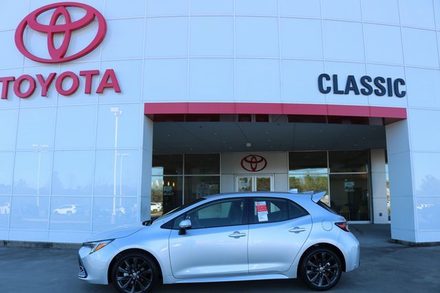 2023 Toyota Corolla Hatchback XSE