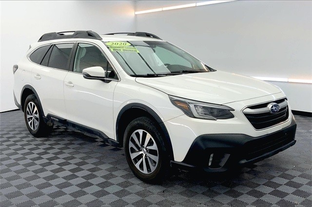 Pre-Owned 2020 Subaru Outback Premium