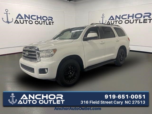 Pre-Owned 2017 Toyota Sequoia SR5