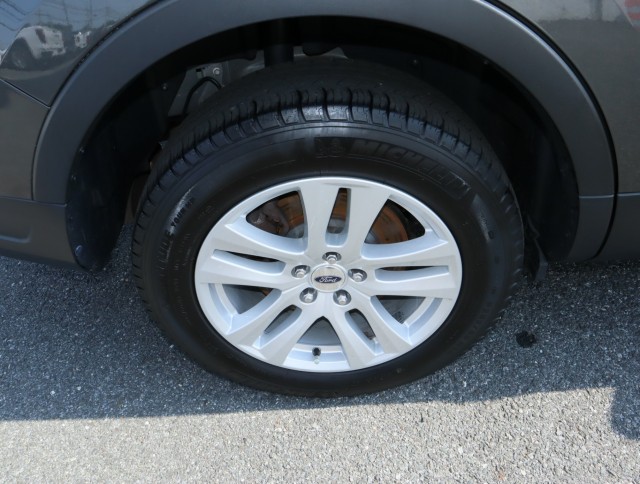 Used 2018 Magnetic Metallic Ford XLT image 29