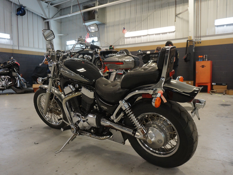 PreOwned 2002 Suzuki Intruder 1400 in Harvey B101598 Big Easy