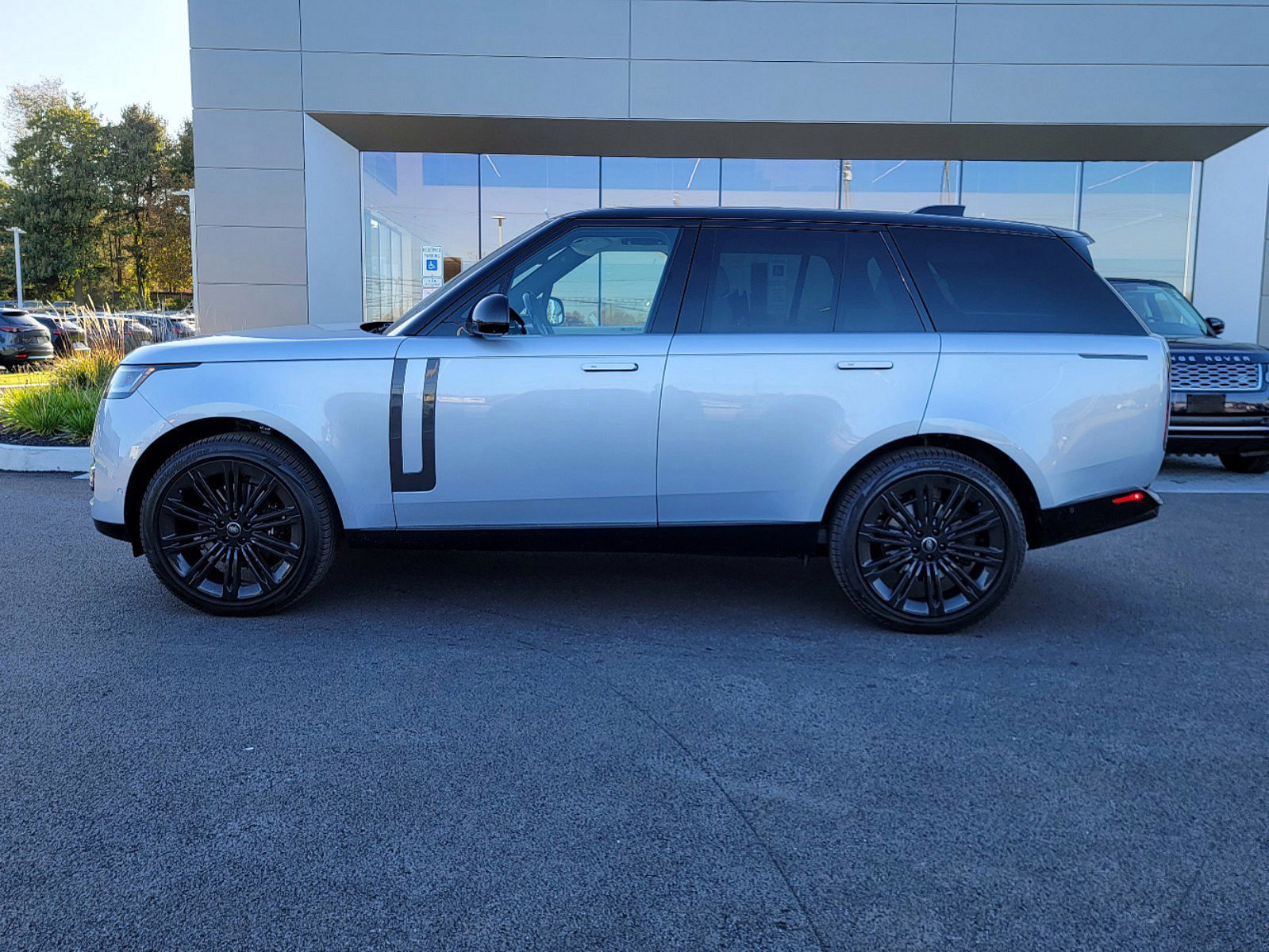 PreOwned 2023 Land Rover Range Rover SE Sport Utility in West Chester
