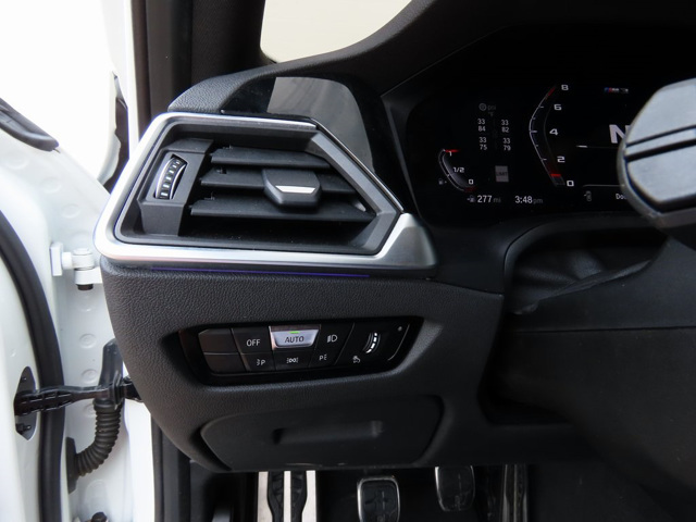 Used 2021 Alpine White BMW Base image 156