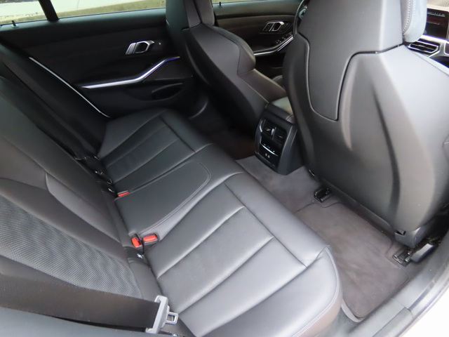 Used 2021 Alpine White BMW Base image 139