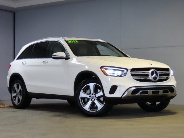 Certified Pre-Owned 2022 Mercedes-Benz GLC 300 4MATIC®