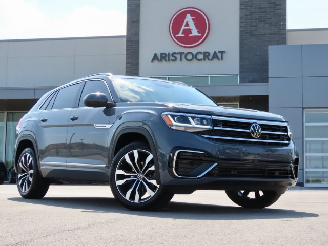 Pre-Owned 2021 Volkswagen Atlas Cross Sport 3.6L V6 SEL R-Line