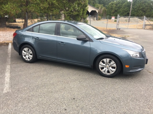 Pre-Owned 2012 Chevrolet Cruze LS
