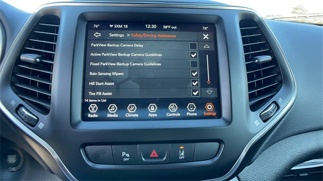 Used 2021 White Jeep Latitude Lux image 29