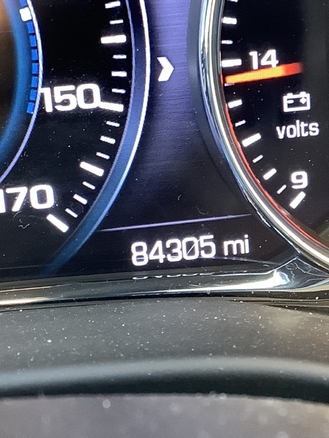 Used 2018 Silver GMC Denali image 11
