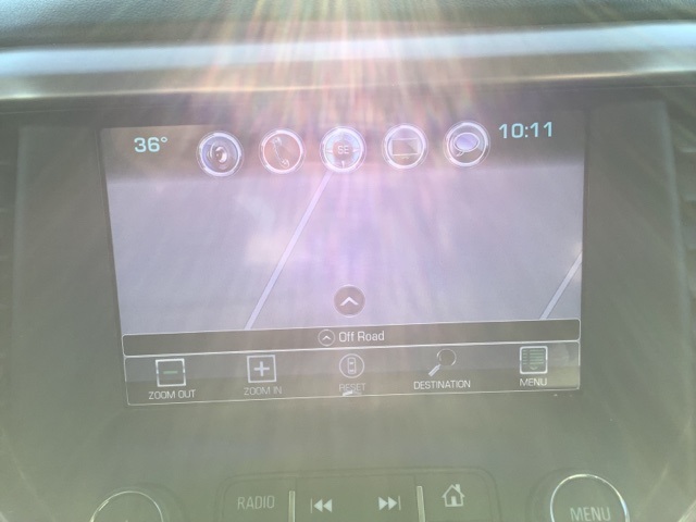 Used 2018 Silver GMC Denali image 9