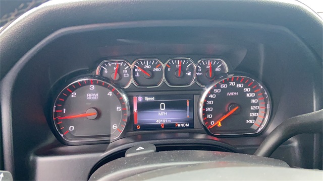Used 2015 Red GMC SLE image 15