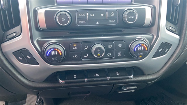 Used 2015 Red GMC SLE image 21