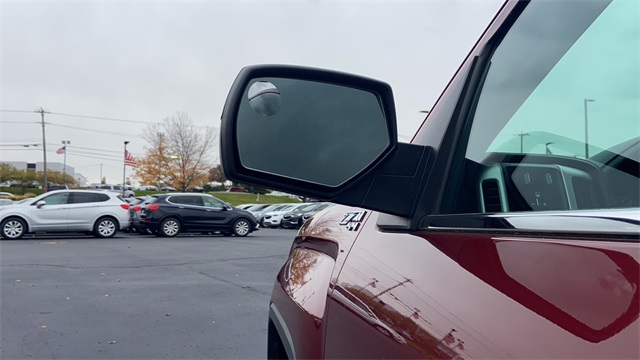 Used 2015 Red GMC SLE image 6