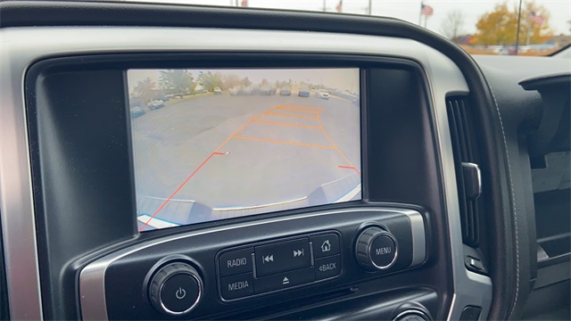Used 2015 Red GMC SLE image 20